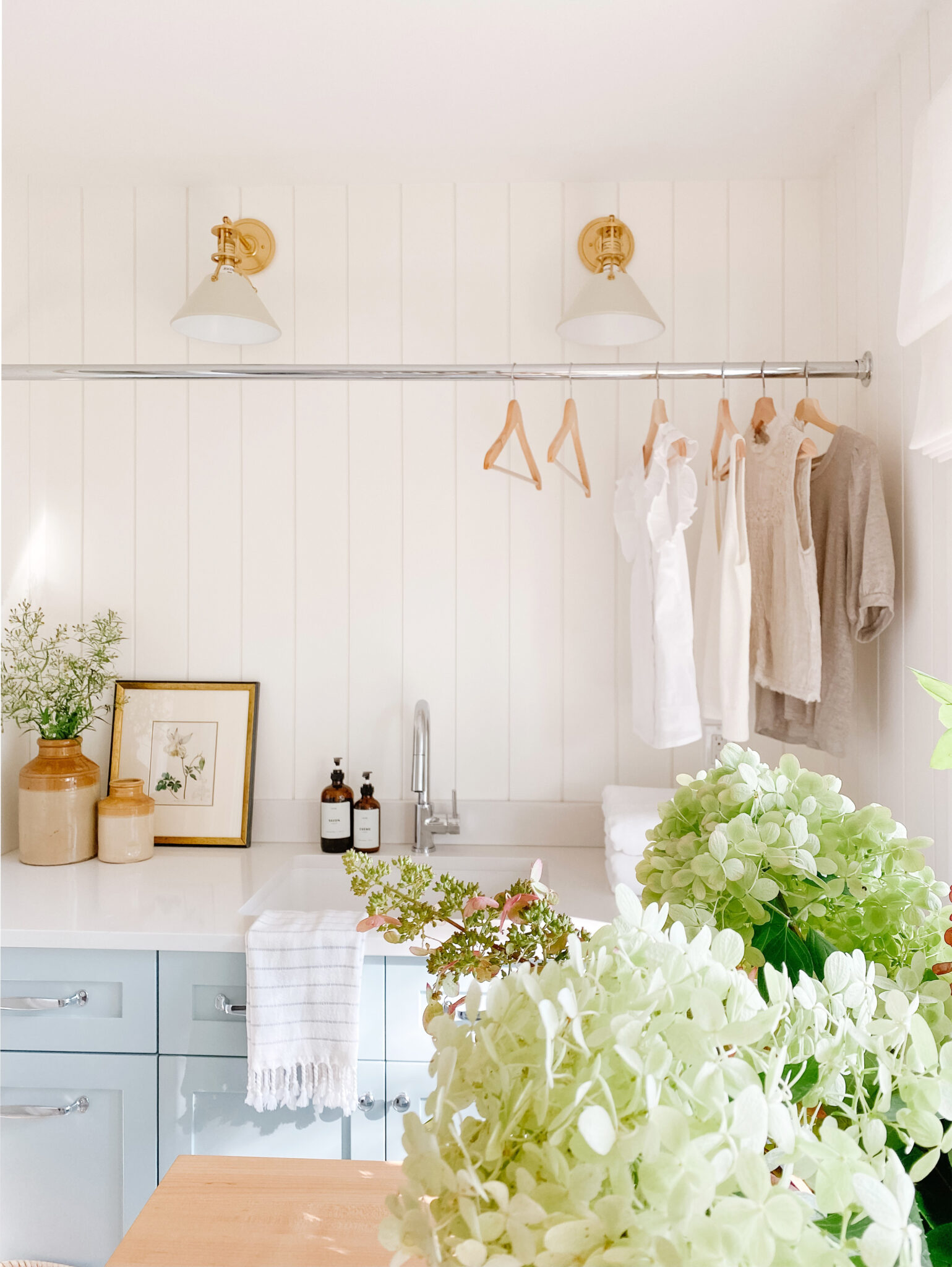 Bright & Approachable Home Tour | lark & linen